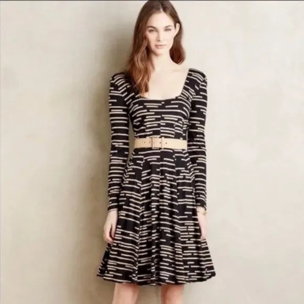 NWT HD In Paris Saraid Striped Fit n' Flare Jersey Dress Large